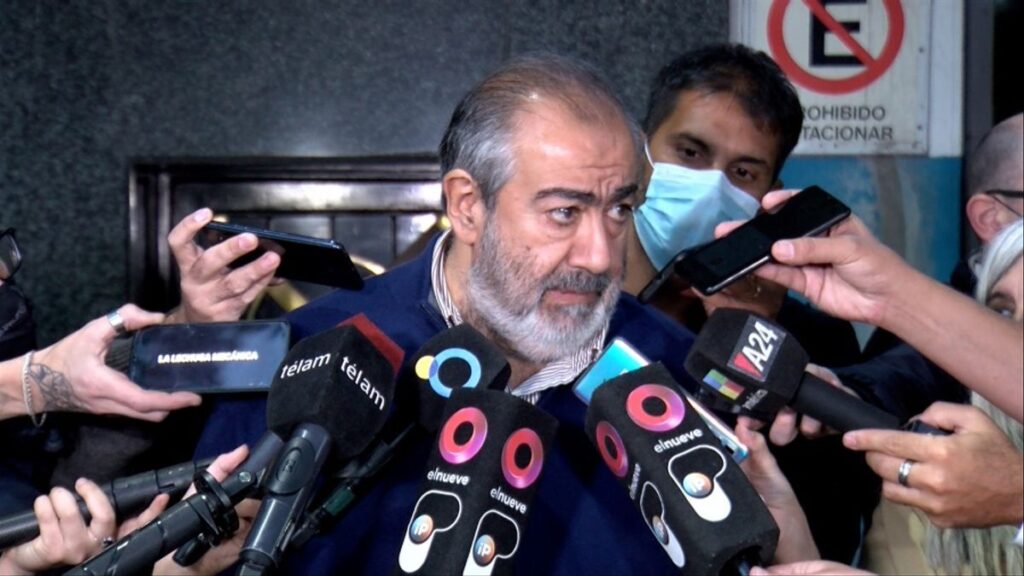Héctor Daer durante una rueda de prensa. CGT