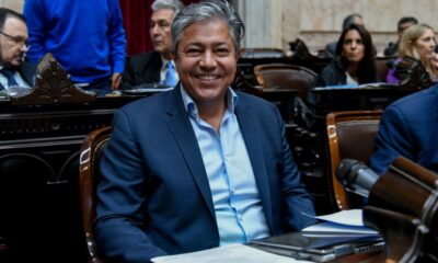 El diputado Nacional Rolando Figueroa, en su banca del Congreso.