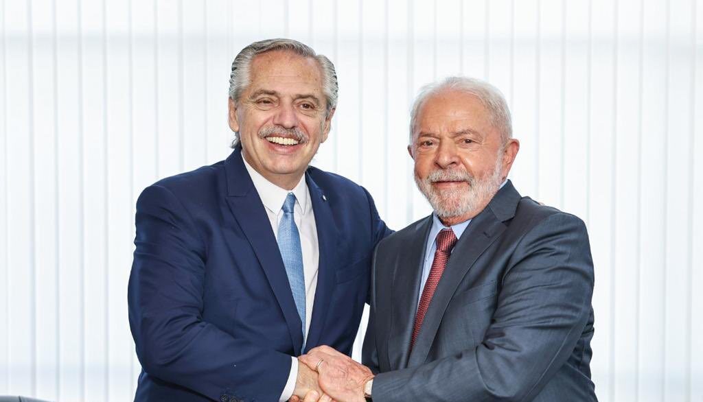 El presidente argentino, Alberto Fernández, y su par brasilero Lula da Silva, tras la reuinión bilaterial que mantuvieron en Brasilia.