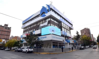 Ochava del palacio municipal de Neuquén Capital. Municipales