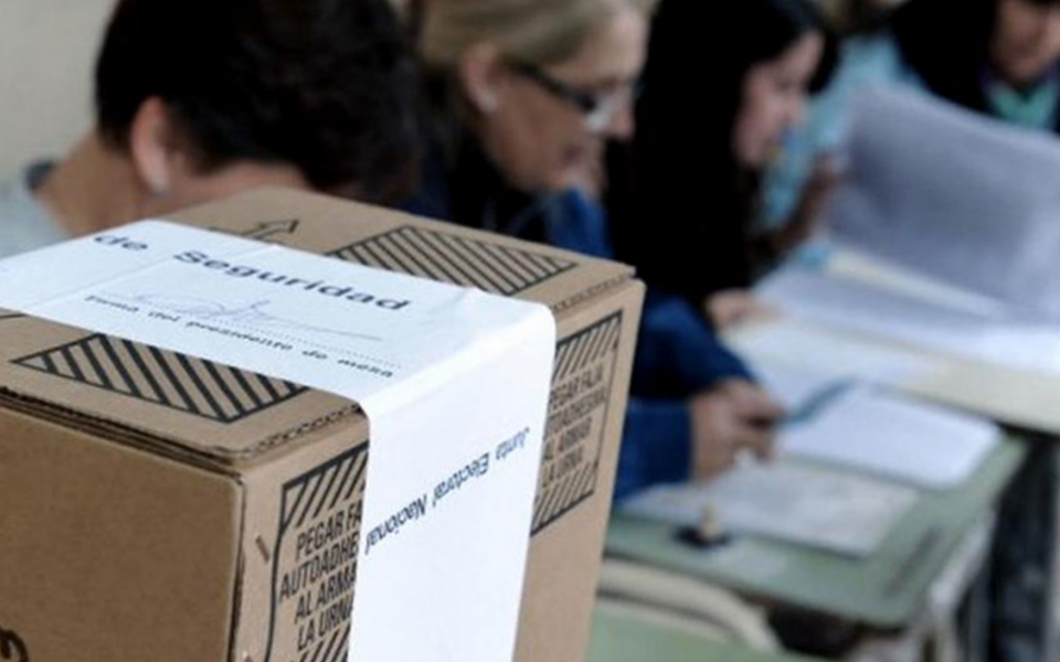 Continúa el escrutinio definitivo de las PASO en todo el país ...