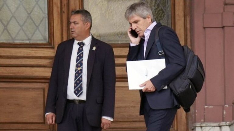 Caputo Inflación Bolsa FMI DNU Mercados UIA