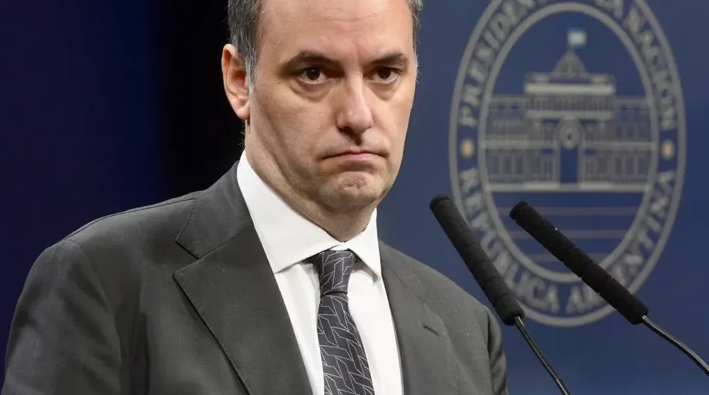 Adorni Prensa Vialidad