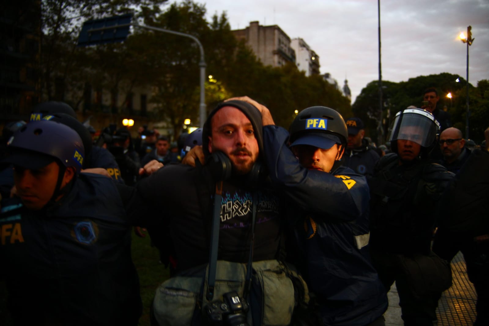 Tomas Cuesta Represión Jubilados Congreso
