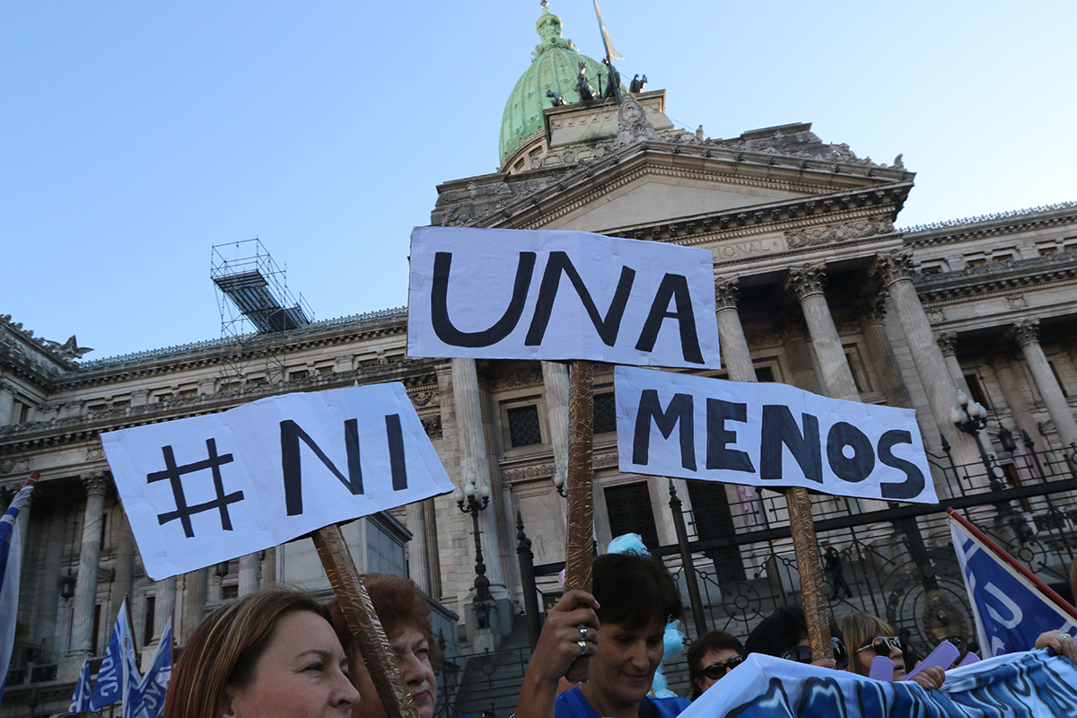 Feminismos 8M 9M Marcha Movilización