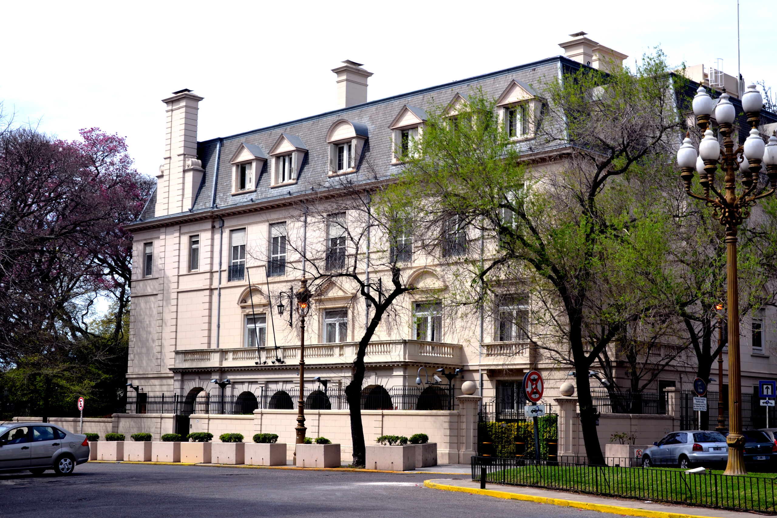 Embajada