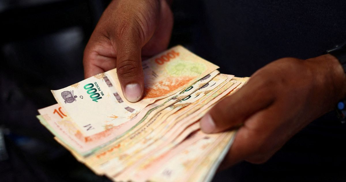 Provincia de Buenos Aires busca crear salario mínimo garantizado de $1 millón