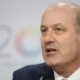 Sturzenegger reconoce caída del empleo formal en Argentina