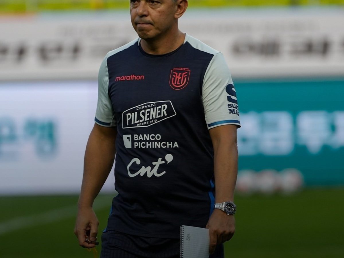 Marcelo Gallardo debuta como DT de Ecuador ante Corea del Sur
