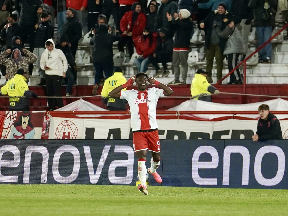 Jordy Caicedo debuta con Marcelo Gallardo en Ecuador