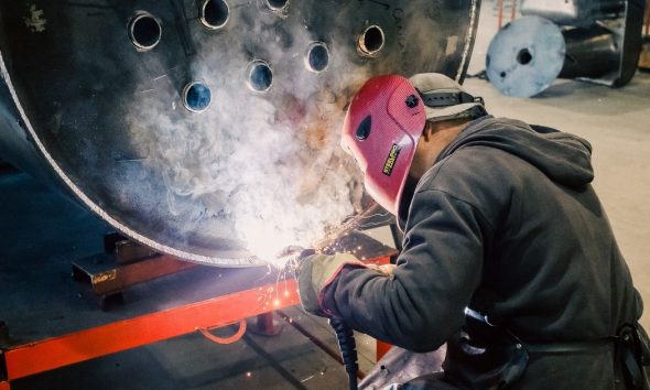 Industria y construcción profundizan caída en julio en Buenos Aires
