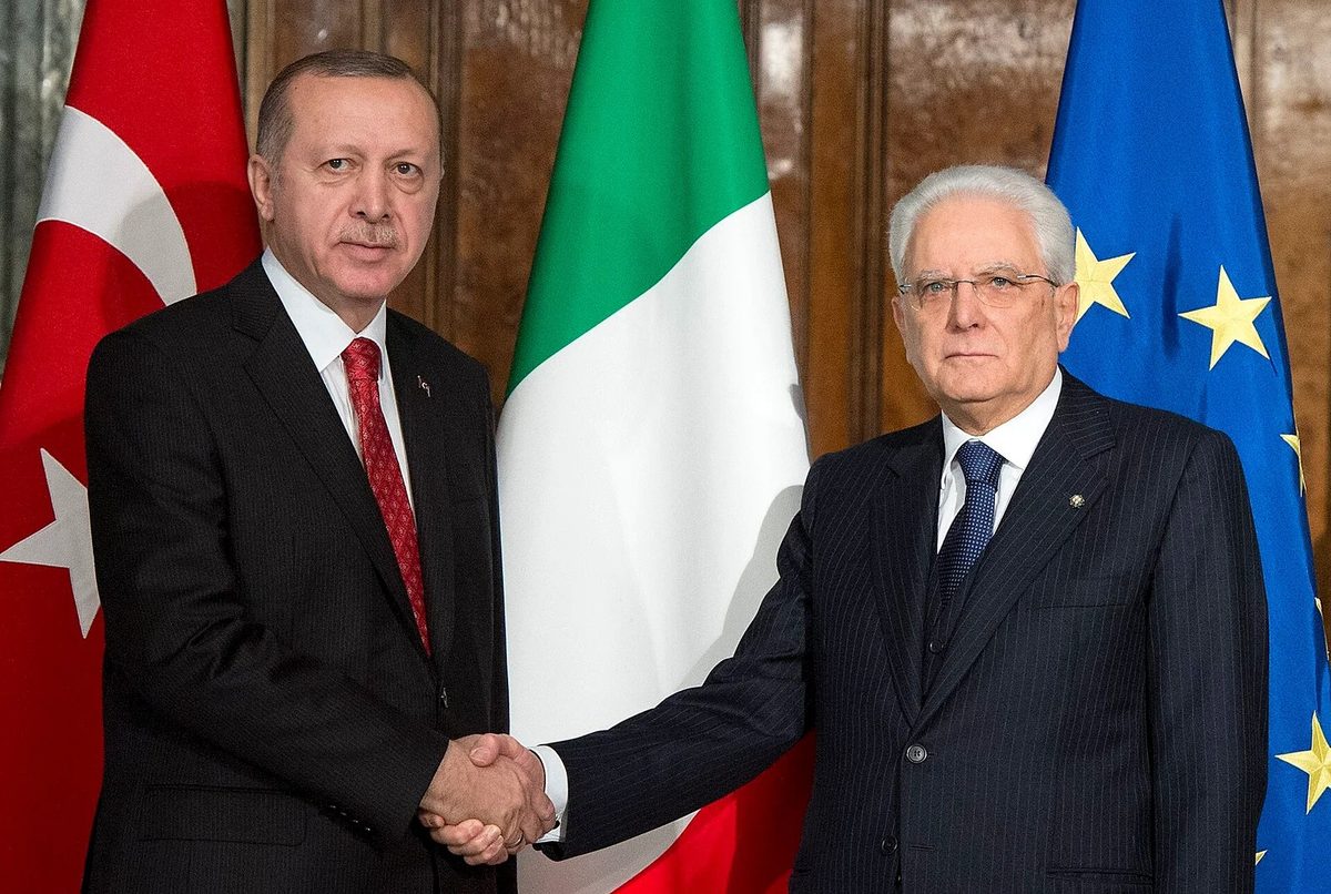 Italia y Turquía profundizan cooperación militar en contexto de tensiones regionales