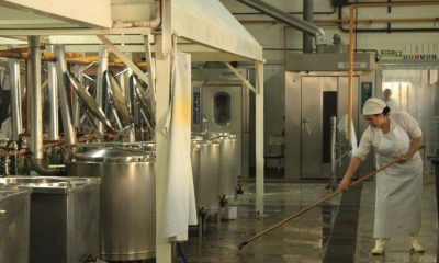 Provincia entregó equipamiento de cocina en 32 escuelas de La Plata