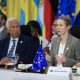 Europa y América Latina: estrategia de opciones frente a potencias